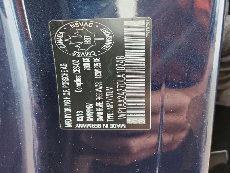 2013 PORSCHE CAYENNE   