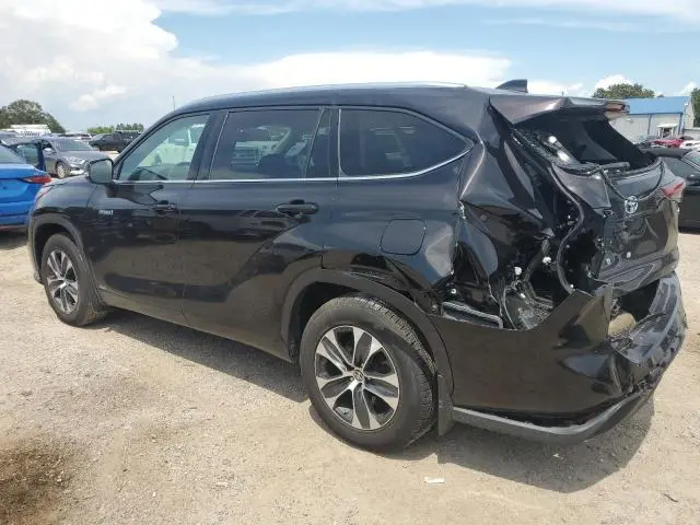 2021 TOYOTA HIGHLANDER HYBRID XLE  