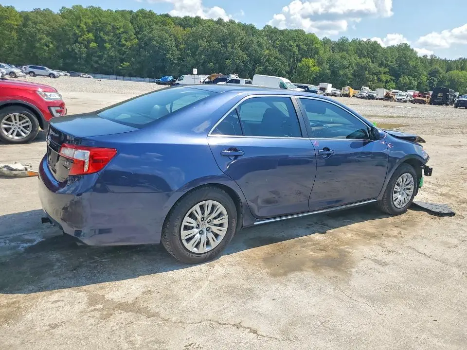 2014 TOYOTA CAMRY LE  