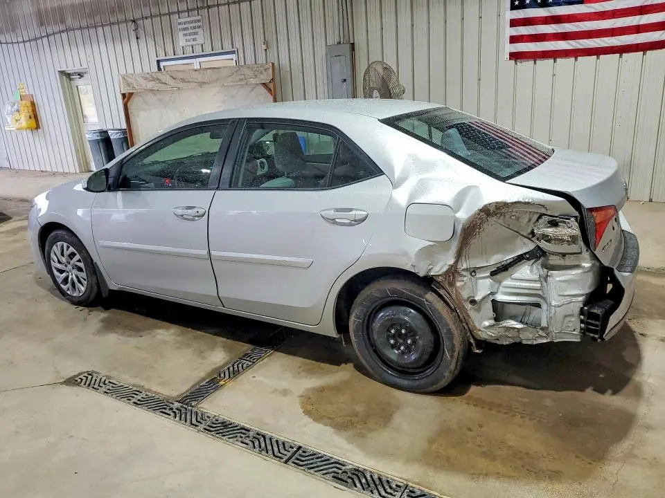 2018 TOYOTA COROLLA LE  