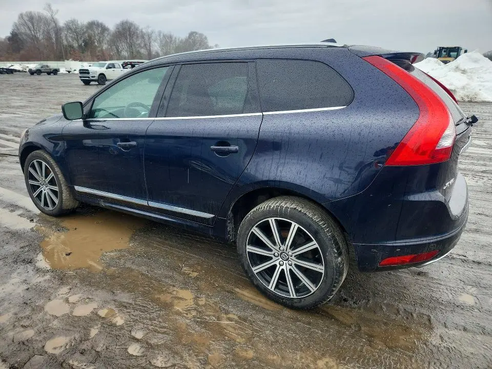 2017 VOLVO XC60 T6 INSCRIPTION  
