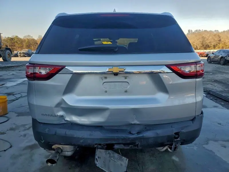 2021 CHEVROLET TRAVERSE LS  