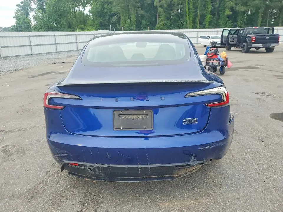 2024 TESLA MODEL 3   
