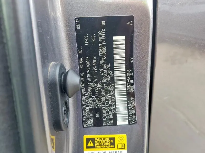 2017 TOYOTA HIGHLANDER XLE  