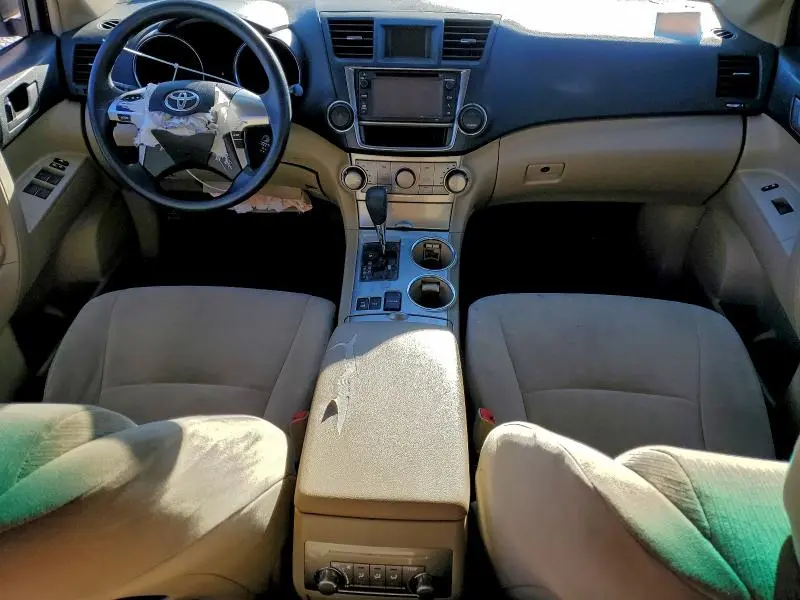2013 TOYOTA HIGHLANDER BASE  