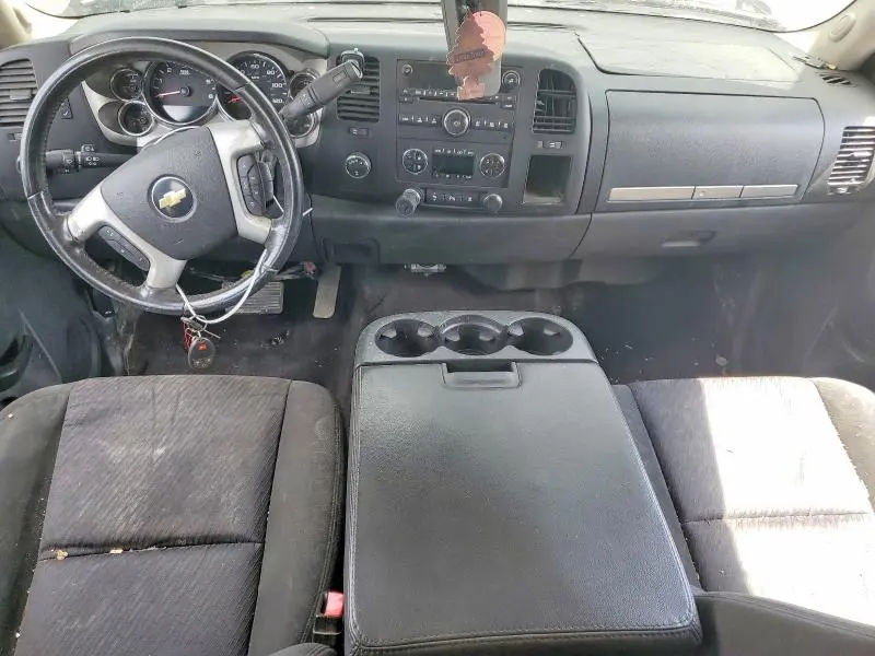 2011 CHEVROLET SILVERADO K1500 LT  