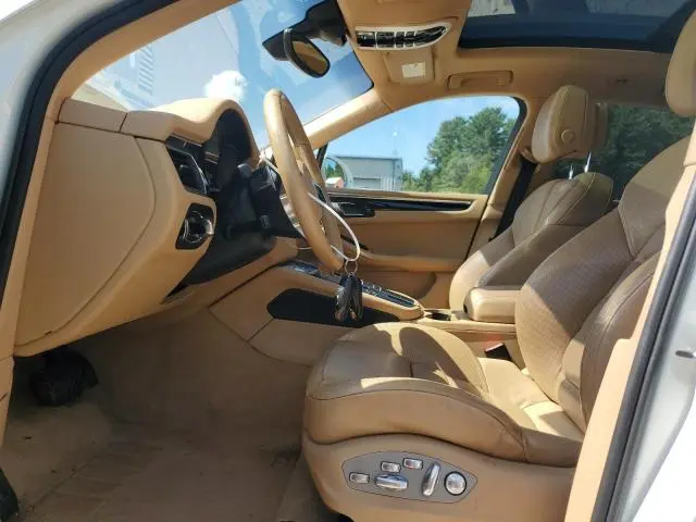 2016 PORSCHE MACAN S