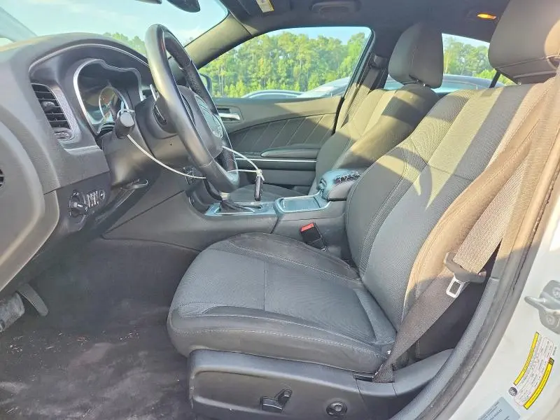2016 DODGE CHARGER SXT  
