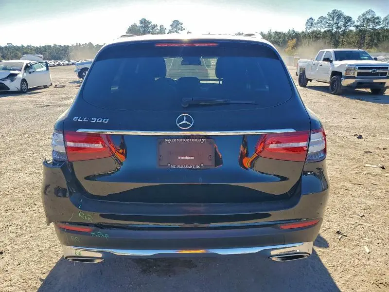 2018 MERCEDES-BENZ GLC 300  