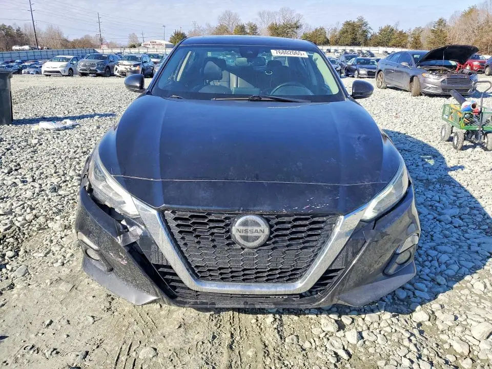 2020 NISSAN ALTIMA SL  