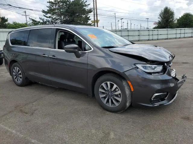 2022 CHRYSLER PACIFICA HYBRID TOURING L  