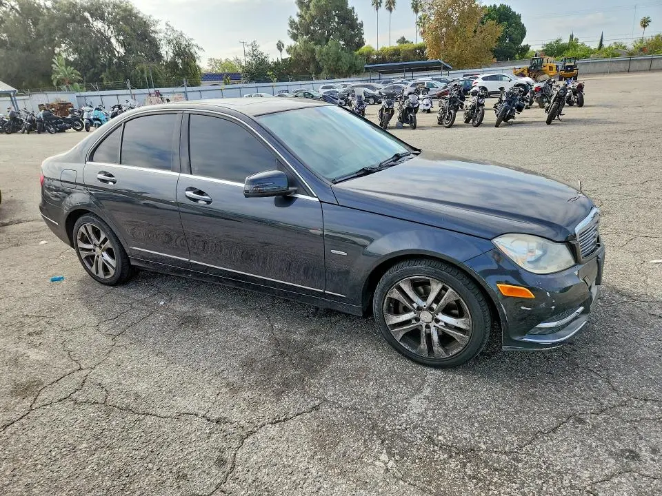 2012 MERCEDES-BENZ C 250  