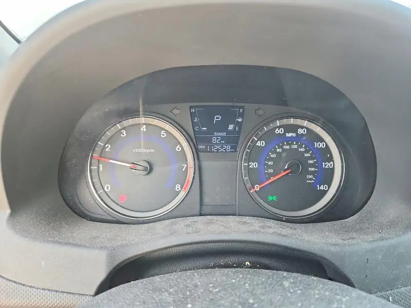 2013 HYUNDAI ACCENT GS  