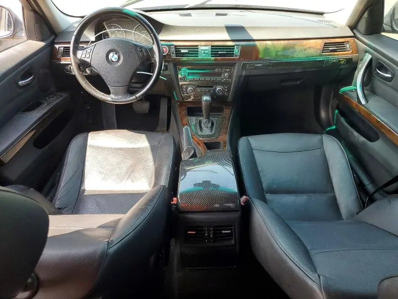 2011 BMW 328I   