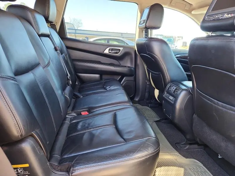 2014 NISSAN PATHFINDER S  