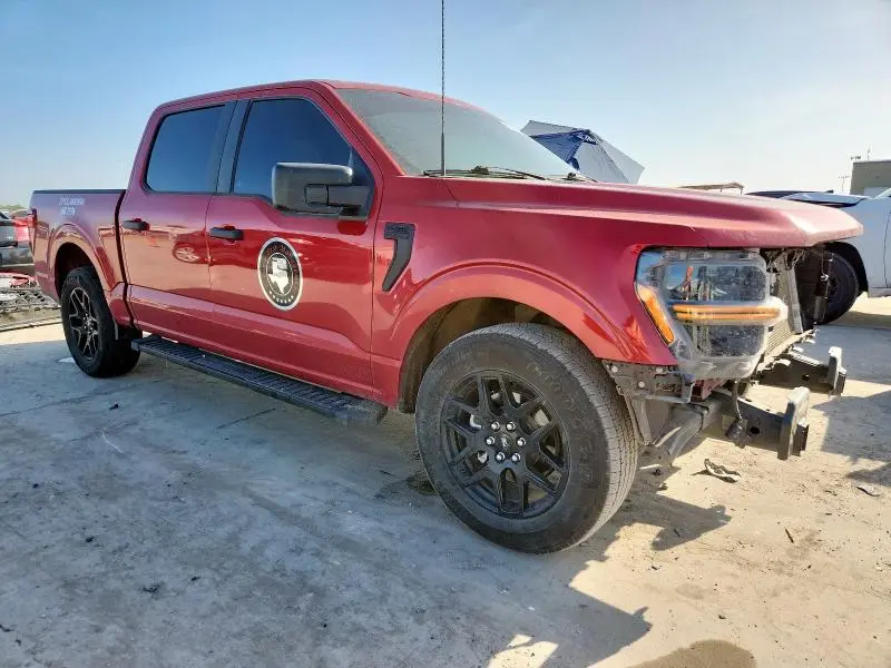 2024 FORD F150 STX  