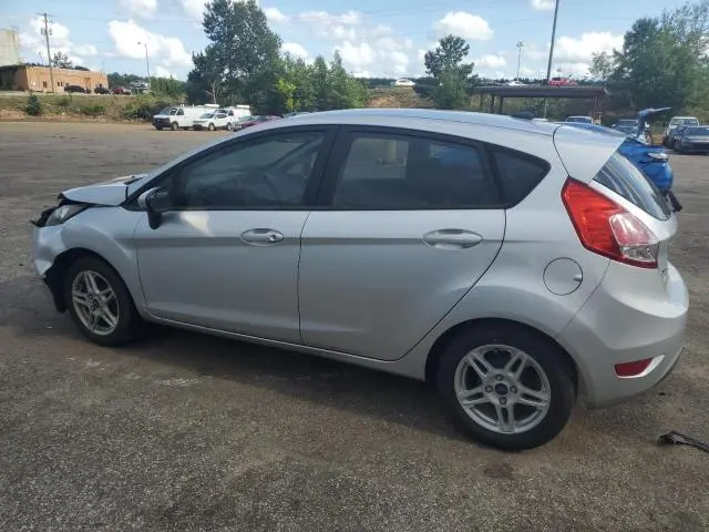 2017 FORD FIESTA SE  