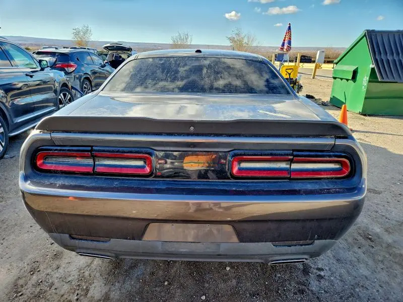2018 DODGE CHALLENGER SXT  