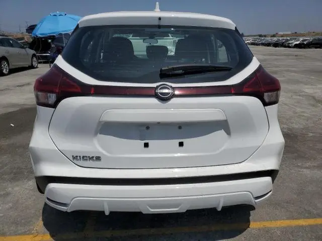 2024 NISSAN KICKS S  
