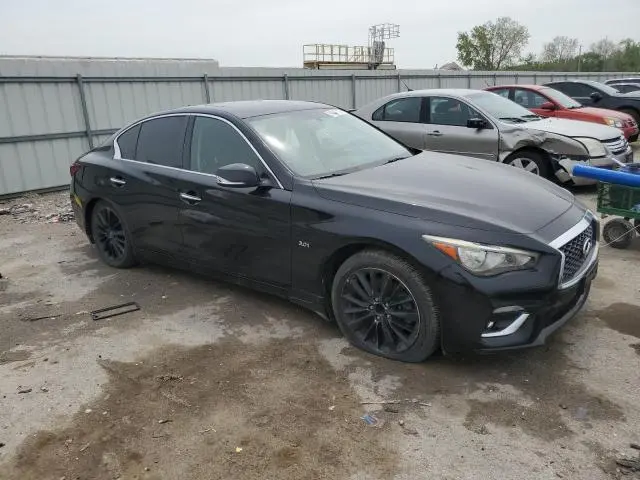 2018 INFINITI Q50 LUXE  
