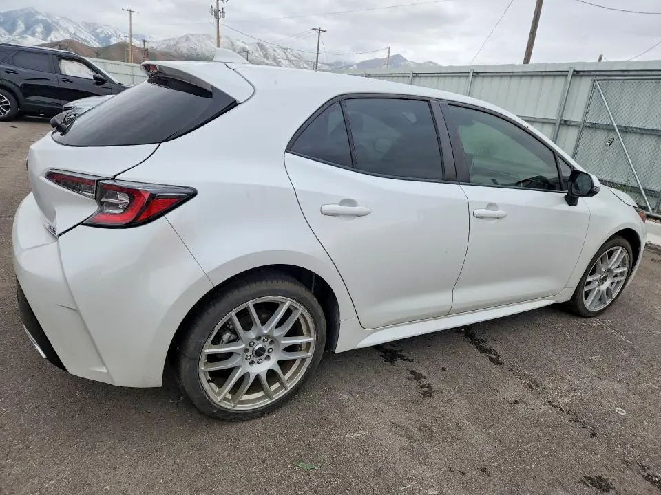 2021 TOYOTA COROLLA XSE  