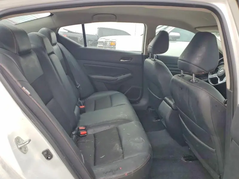 2020 NISSAN ALTIMA SR  