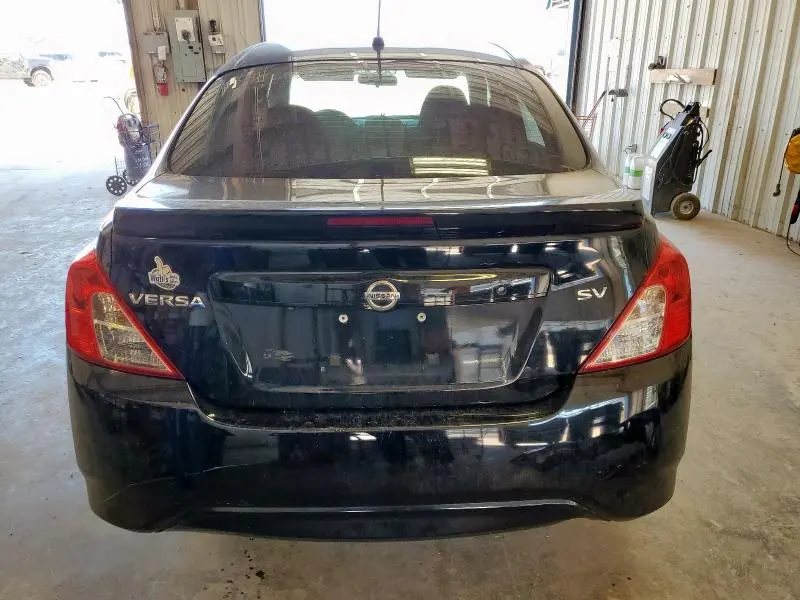 2019 NISSAN VERSA S  