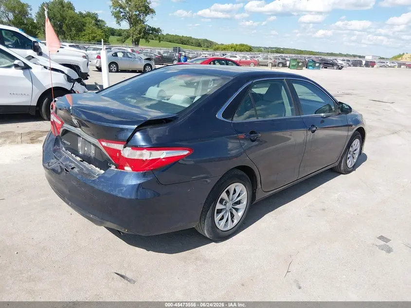 2015 TOYOTA CAMRY LE