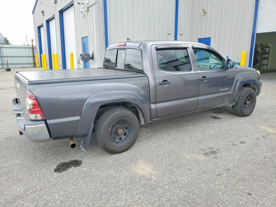 2015 TOYOTA TACOMA DOUBLE CAB  