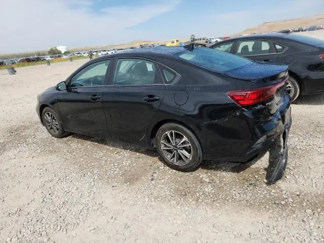 2023 KIA FORTE LX