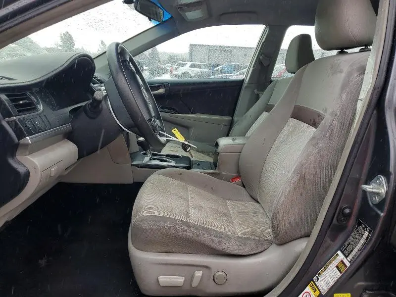 2013 TOYOTA CAMRY LE  