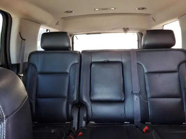 2016 GMC YUKON SLE  