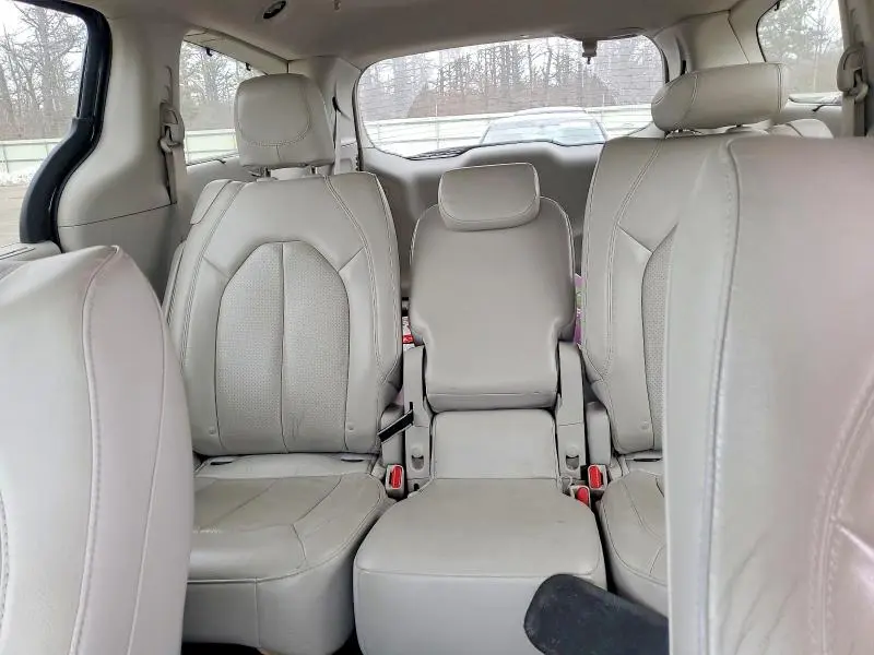 2019 CHRYSLER PACIFICA TOURING L  