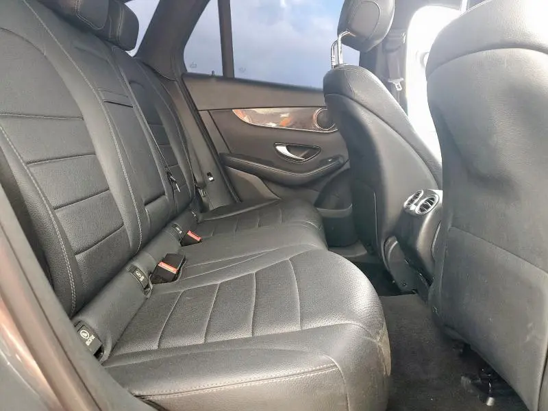 2018 MERCEDES-BENZ GLC 300  