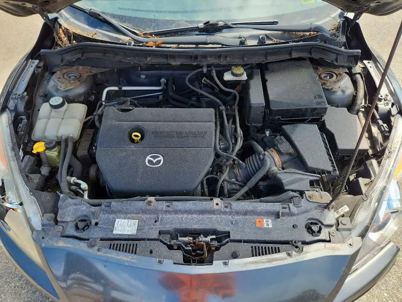 2011 MAZDA 3 I  