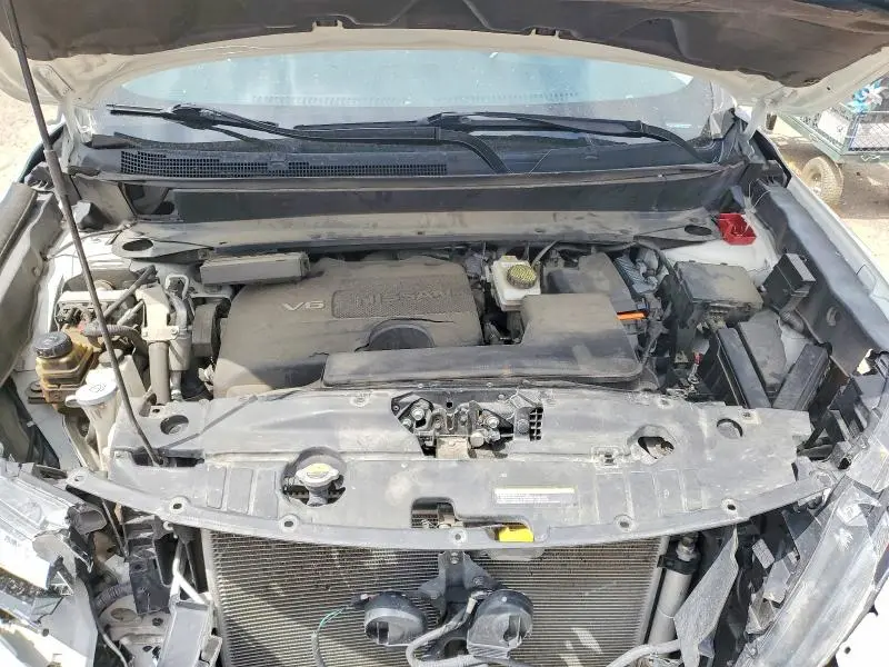 2019 NISSAN PATHFINDER SV  