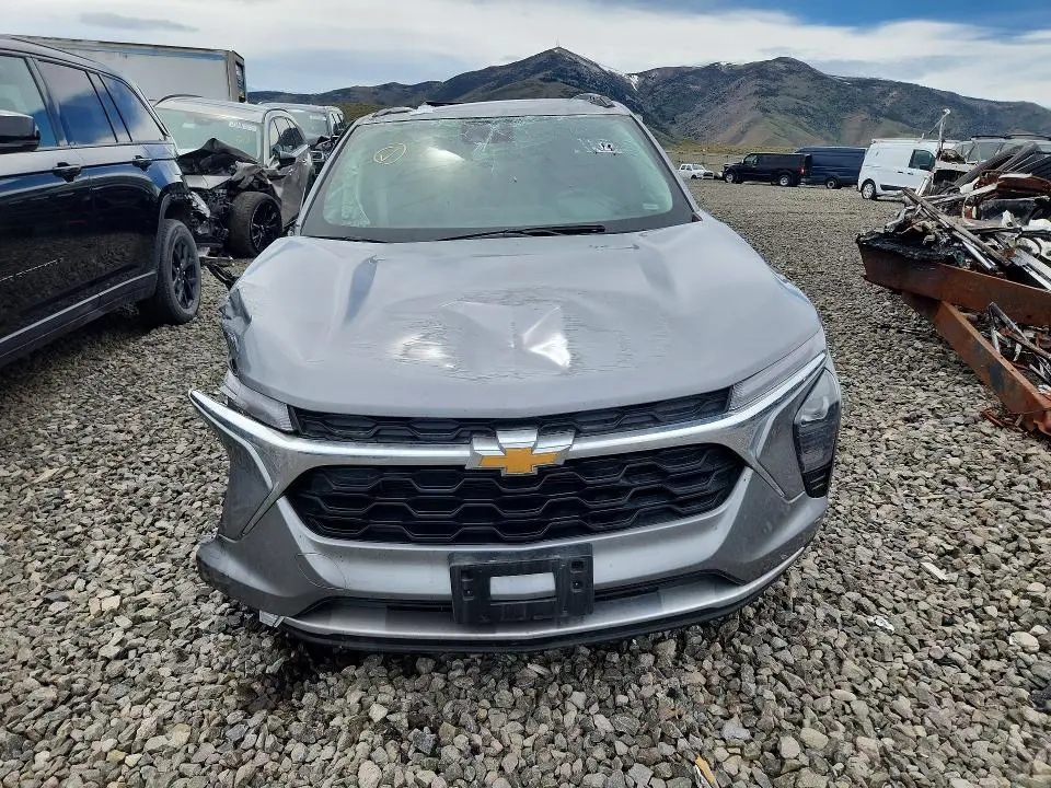 2025 CHEVROLET TRAX 1LT  