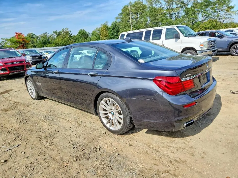 2014 BMW 750 LXI  