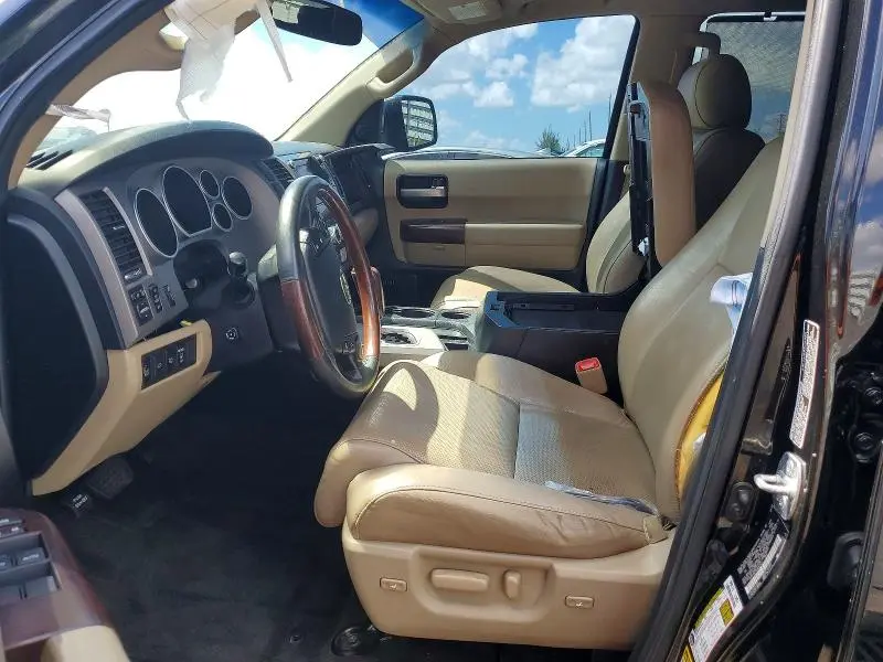 2012 TOYOTA SEQUOIA PLATINUM  