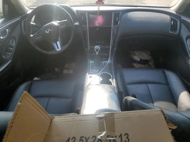 2018 INFINITI Q50 LUXE  