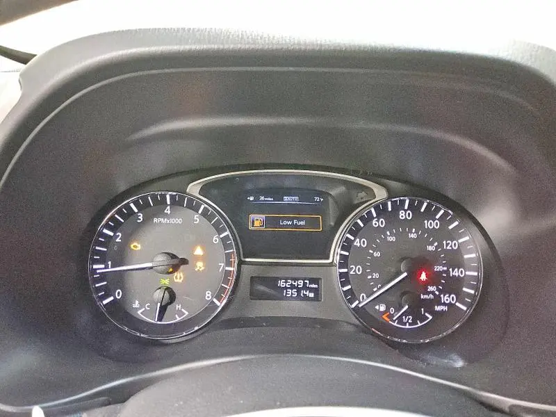 2013 NISSAN PATHFINDER S  