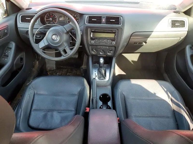 2014 VOLKSWAGEN JETTA SE  