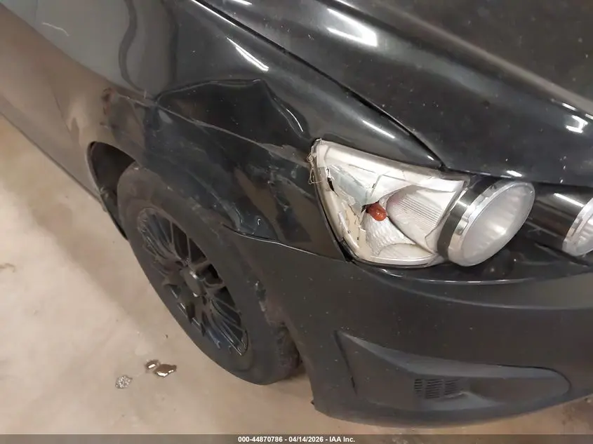 2013 CHEVROLET SONIC LT AUTO