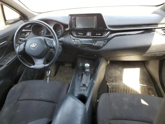 2018 TOYOTA C-HR XLE  