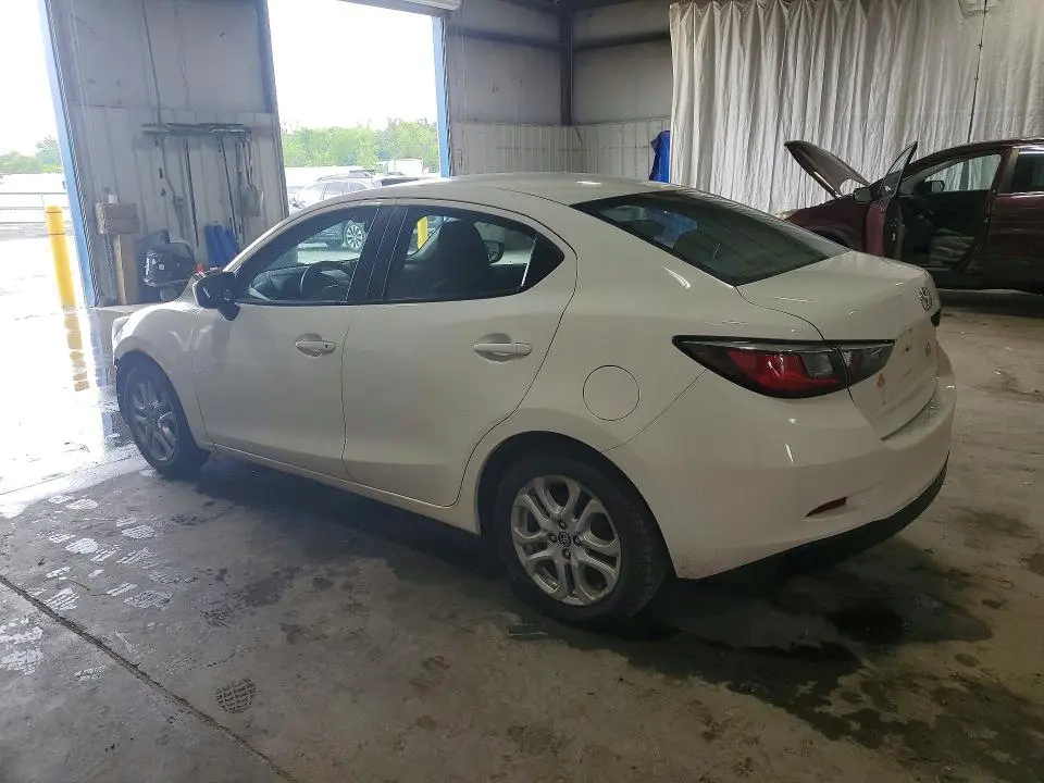 2017 TOYOTA YARIS IA BASE  