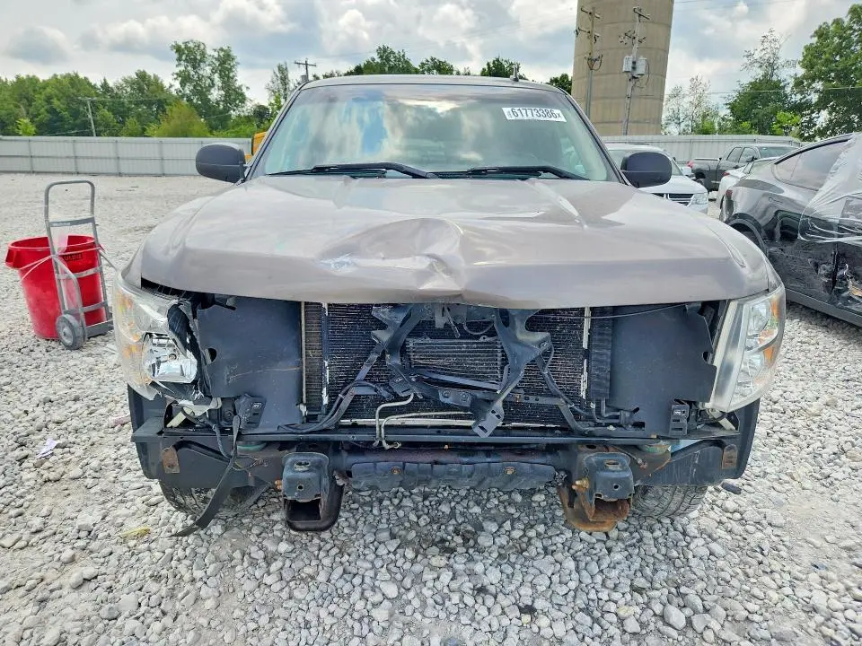 2013 CHEVROLET SILVERADO C1500 LT  