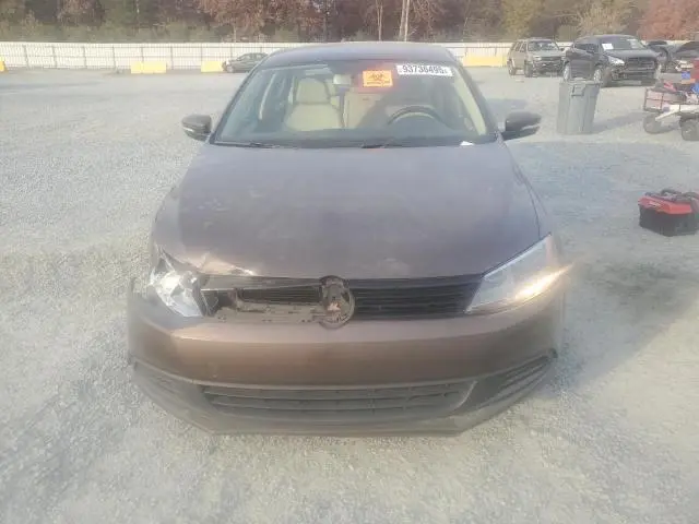 2012 VOLKSWAGEN JETTA SE  