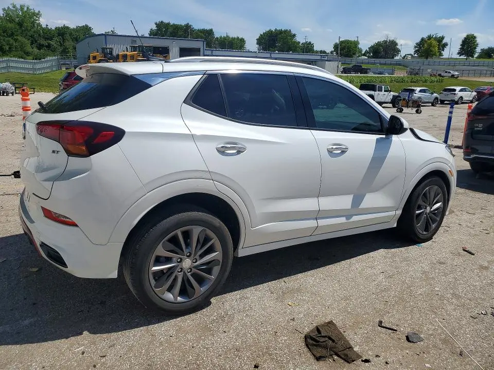 2022 BUICK ENCORE GX ESSENCE  