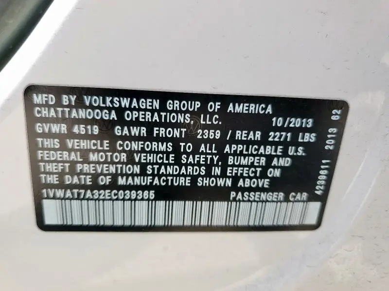 2014 VOLKSWAGEN PASSAT S  