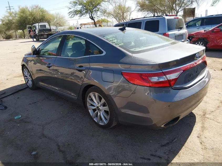 2013 HYUNDAI AZERA  